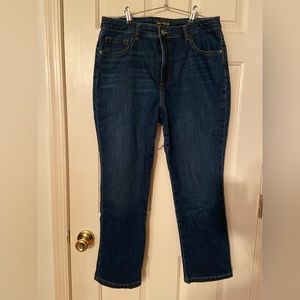 Lee Jeans, Relaxed fit, high rise, straight leg “instantly slims” size 16 petite
